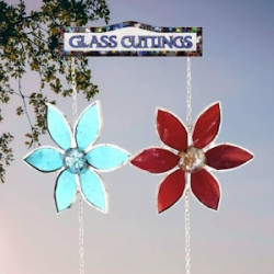 Spring inspired hanging flowers from Glass Cuttings