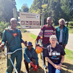 Symmonds stream clean-up and hiking in Howick work together