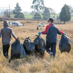 Michaelhouse boy designs effective "No-Value" Litter Boom for water health