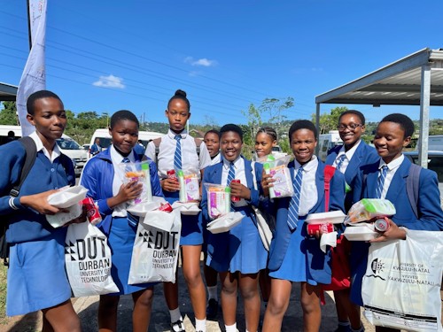 Mvaba High School learners spar race charity 2025