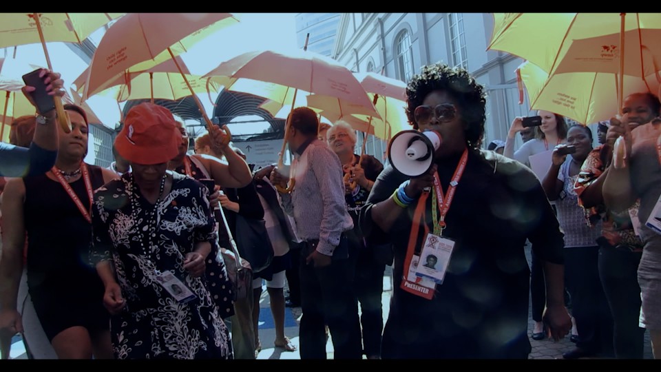 WOMXN WORKING MASTER.00 06 06 10.Still020 1