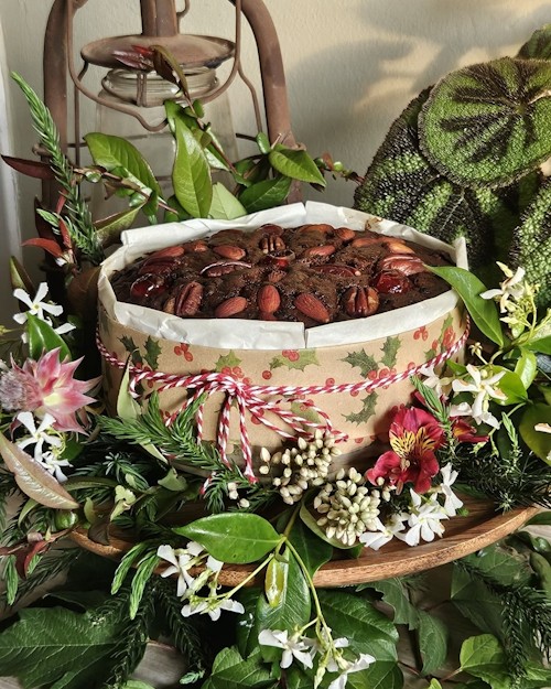 freeme festive fruitcake fundraiser